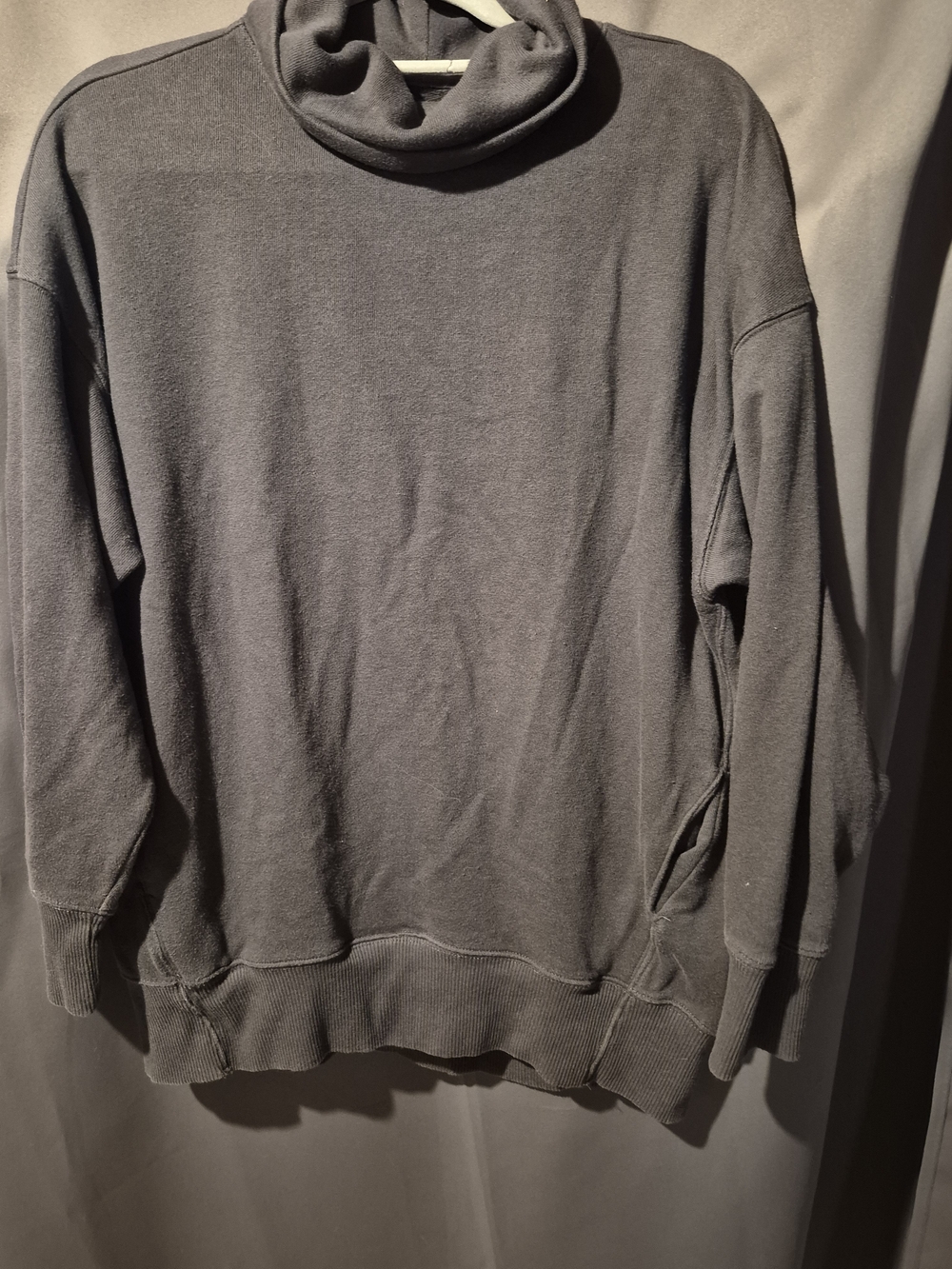 aerie Women's Gray Funnel Neck Sweatshirt